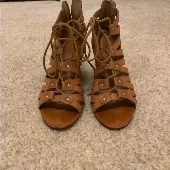 Dolce Vita brown wedged open toe heels - Picture 2 of 4